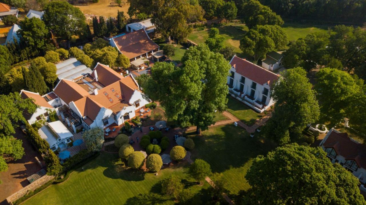 River Meadow Manor Центурион Экстерьер фото